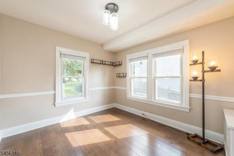 Property listing MLS 4049046 photo 11
