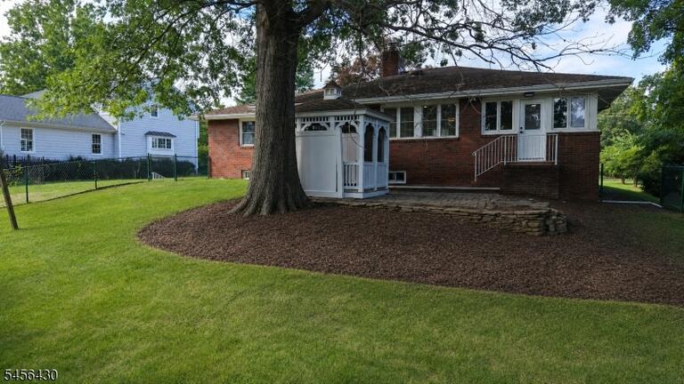 Property listing MLS 4049055 photo 29