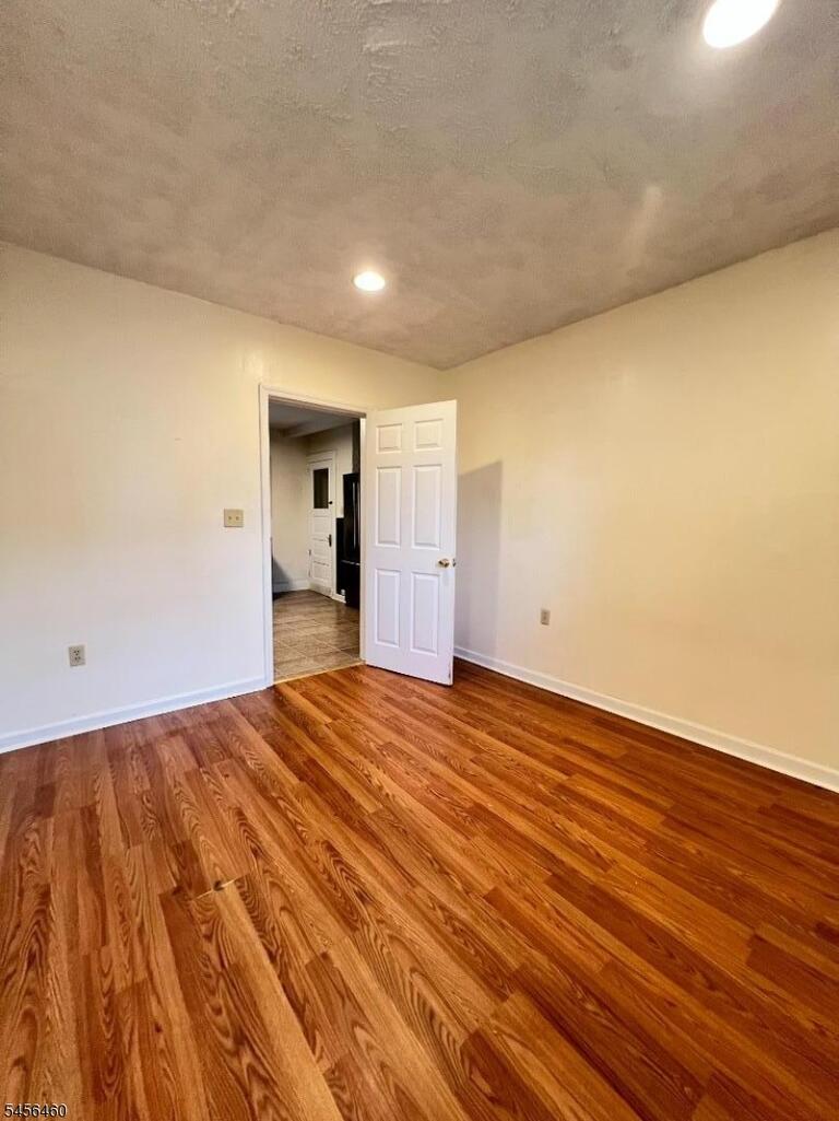 Property listing MLS 4049056 photo 11