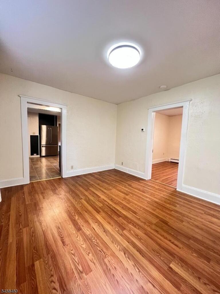 Property listing MLS 4049056 photo 5