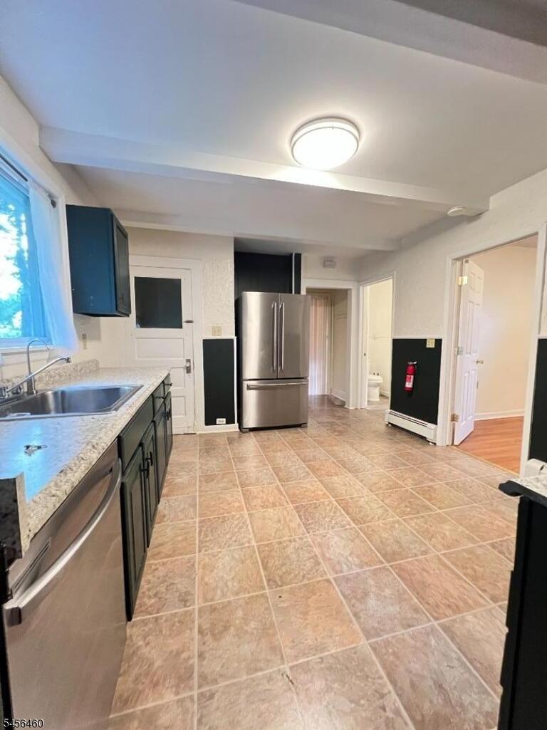 Property listing MLS 4049056 photo 9
