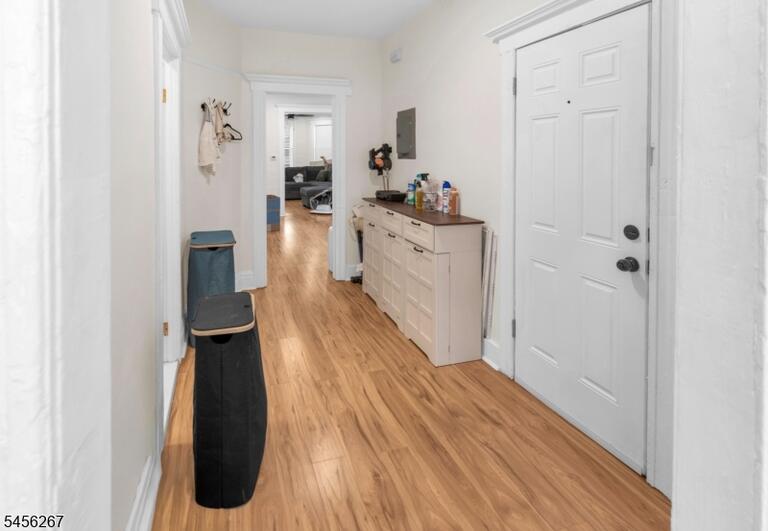 Property listing MLS 4049062 photo 11