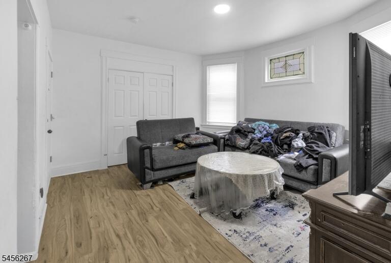 Property listing MLS 4049062 photo 29