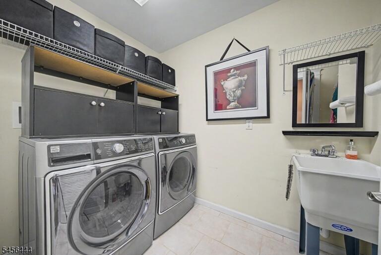 Property listing MLS 4049063 photo 34