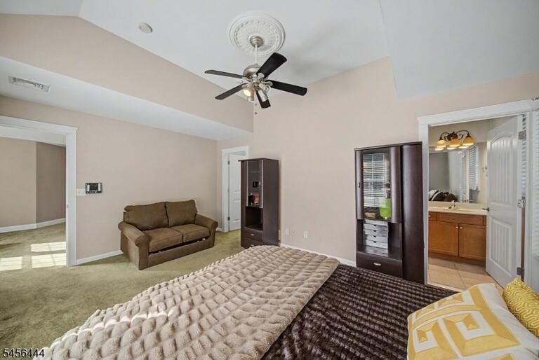 Property listing MLS 4049063 photo 38