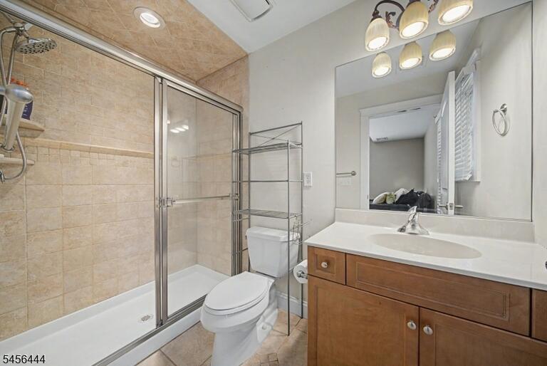 Property listing MLS 4049063 photo 39