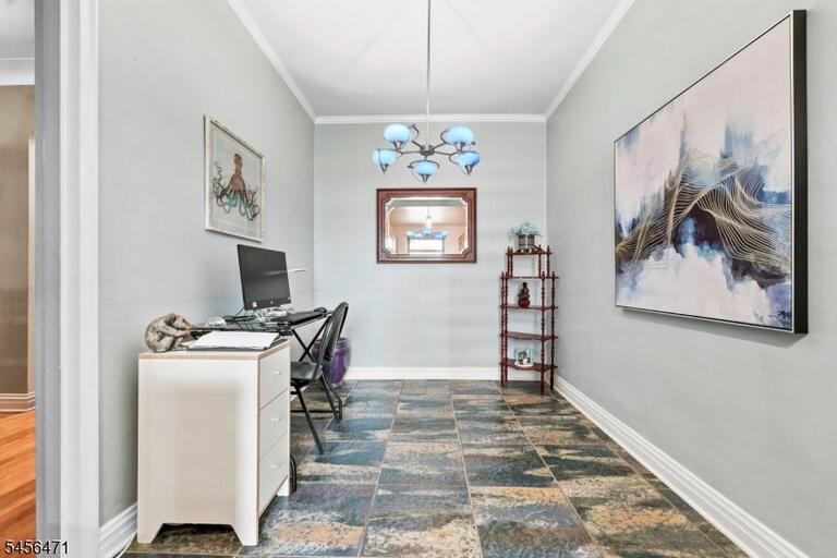 Property listing MLS 4049064 photo 11
