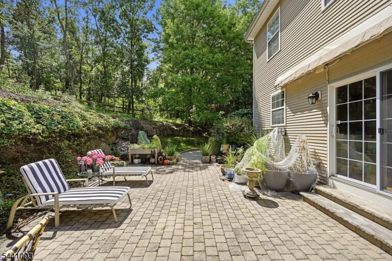 Property listing MLS 4049065 photo 42