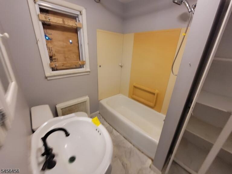 Property listing MLS 4049066 photo 9