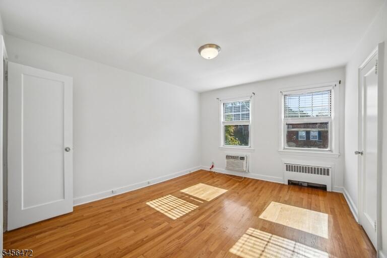 Property listing MLS 4049073 photo 8