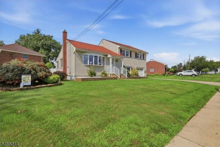 Property listing MLS 4049077 photo 3