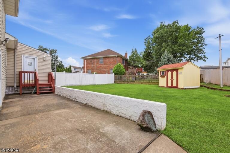 Property listing MLS 4049077 photo 43