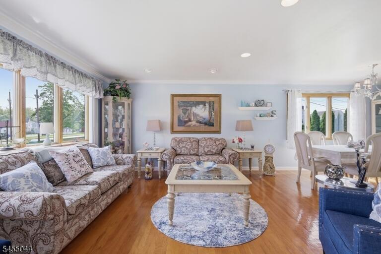 Property listing MLS 4049077 photo 9