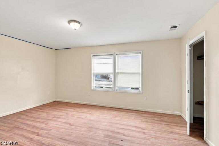 Property listing MLS 4049084 photo 13