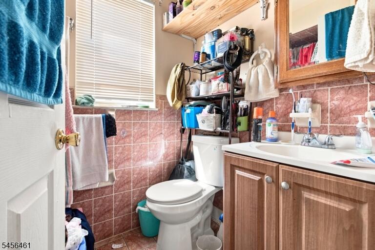 Property listing MLS 4049084 photo 27