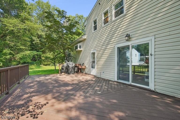 Property listing MLS 4049089 photo 22
