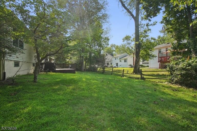Property listing MLS 4049089 photo 26