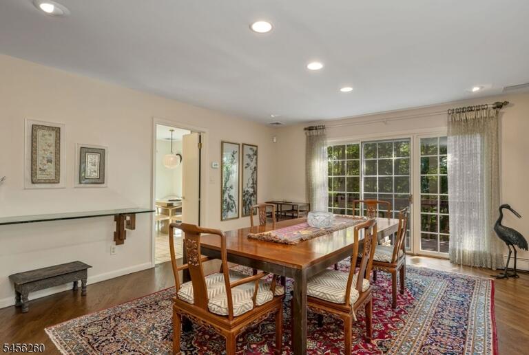 Property listing MLS 4049094 photo 11