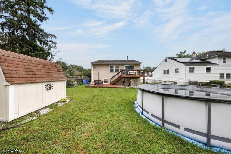 Property listing MLS 4049103 photo 31