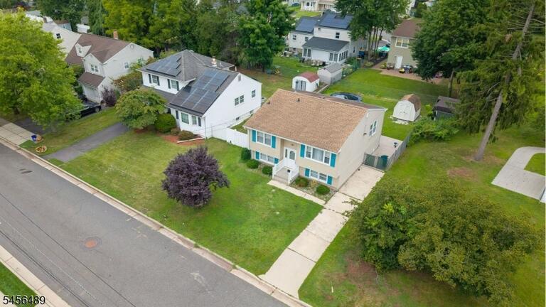 Property listing MLS 4049103 photo 4