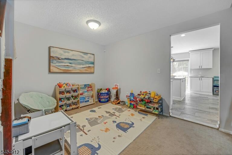 Property listing MLS 4049109 photo 10