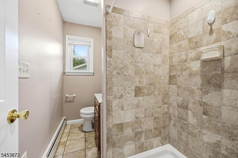 Property listing MLS 4049110 photo 12