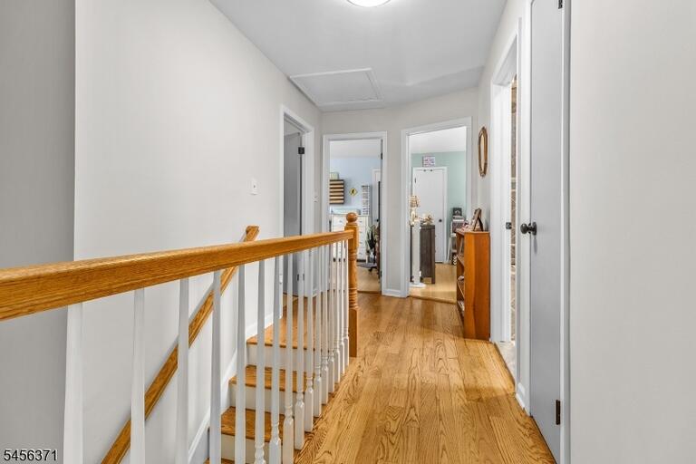 Property listing MLS 4049111 photo 17