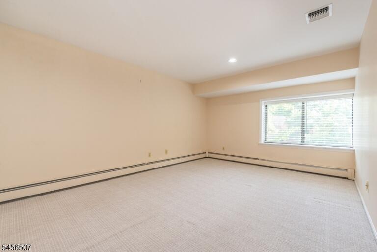 Property listing MLS 4049122 photo 15