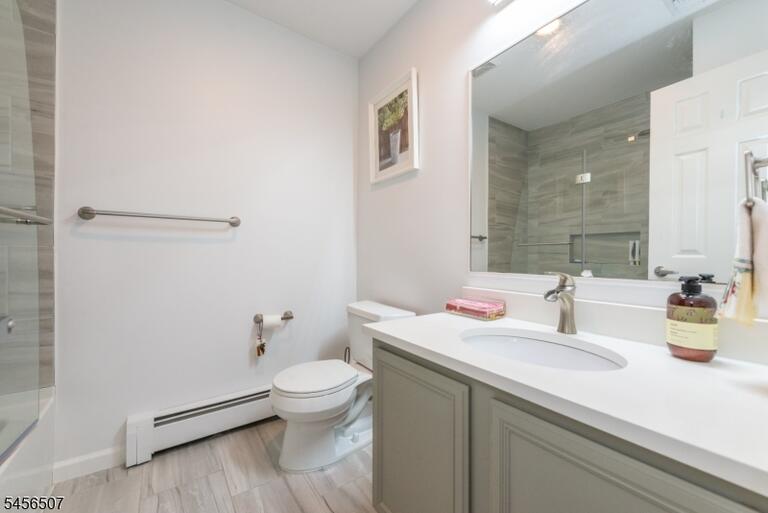 Property listing MLS 4049122 photo 17
