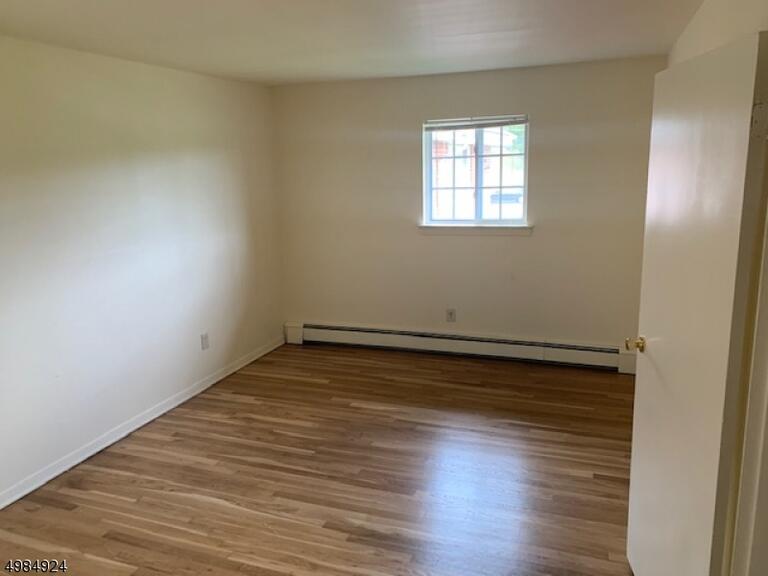 Property listing MLS 4049123 photo 5
