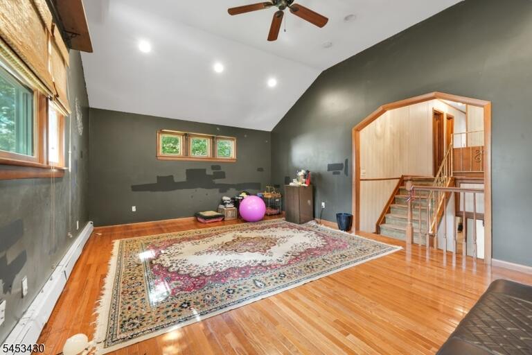Property listing MLS 4049124 photo 11