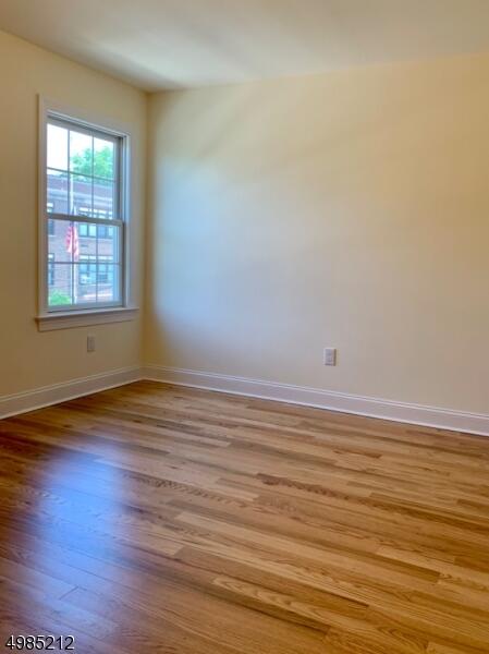 Property listing MLS 4049135 photo 9