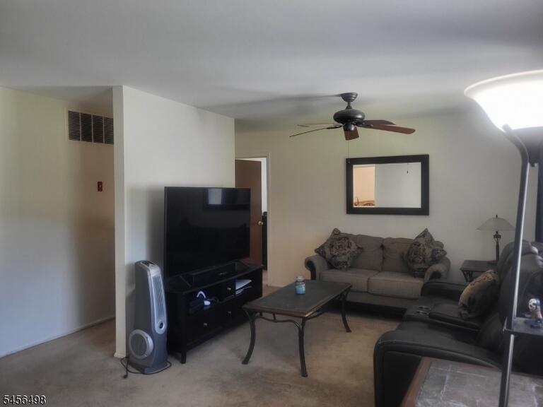 Property listing MLS 4049149 photo 16