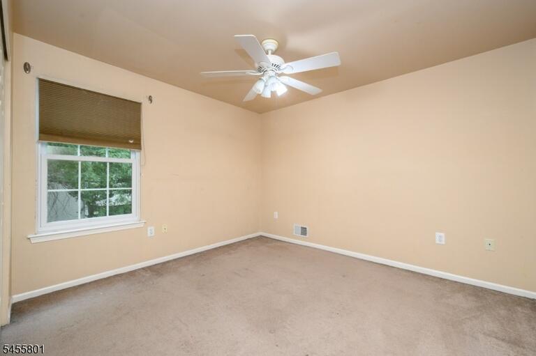 Property listing MLS 4049154 photo 18