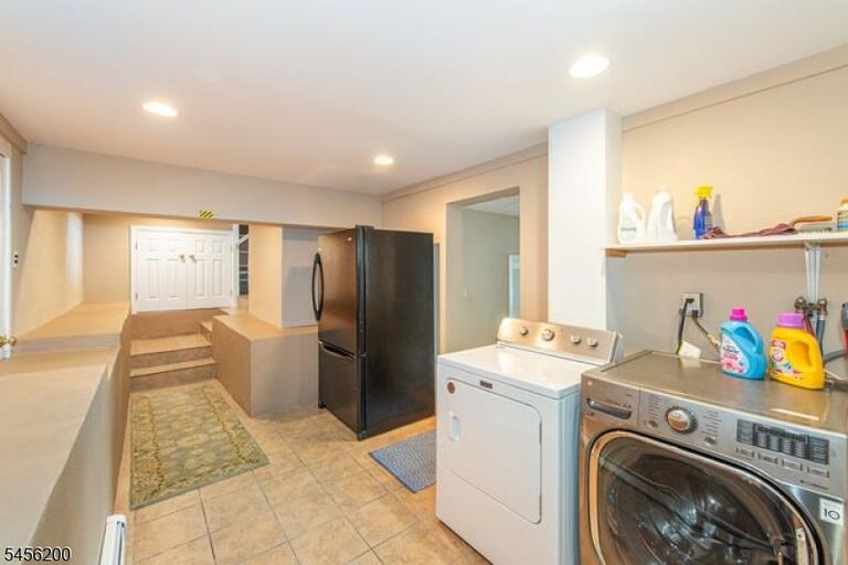 Property listing MLS 4049156 photo 35