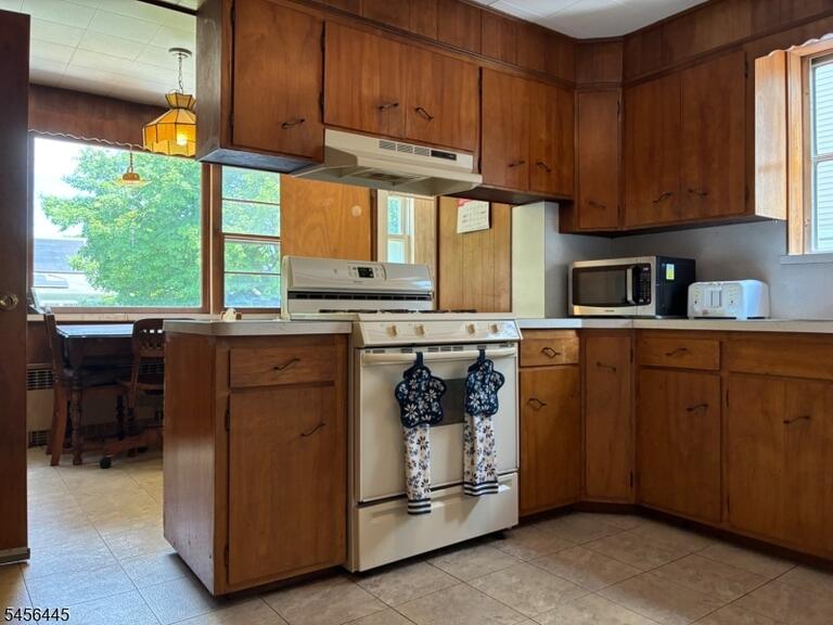 Property listing MLS 4049167 photo 12
