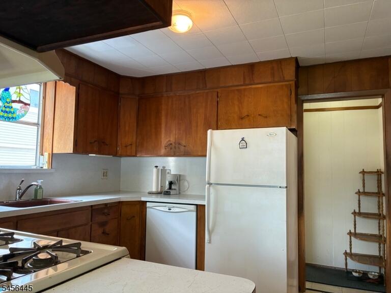 Property listing MLS 4049167 photo 14