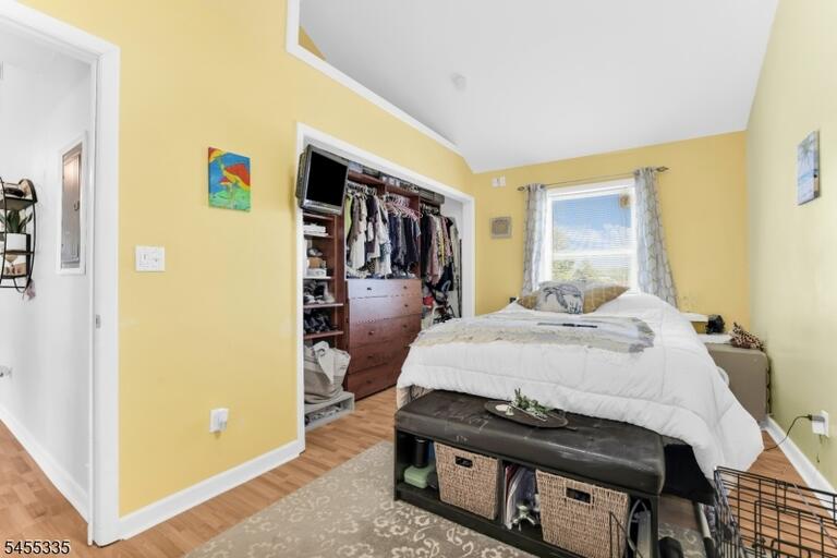 Property listing MLS 4049177 photo 29