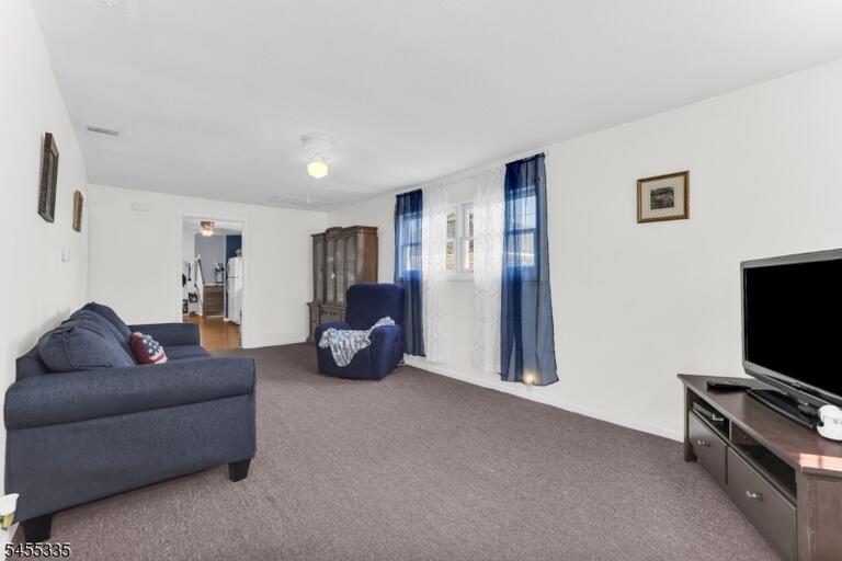 Property listing MLS 4049177 photo 7