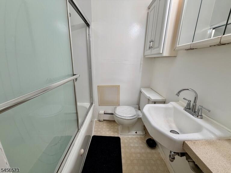 Property listing MLS 4049180 photo 9