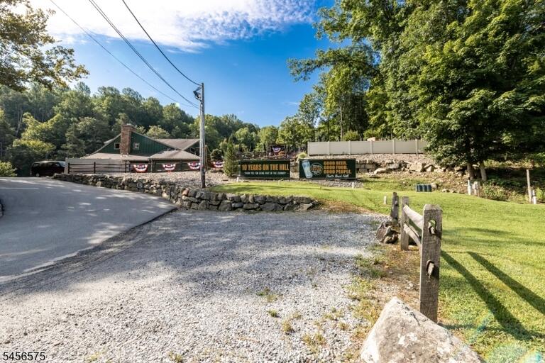 Property listing MLS 4049183 photo 7