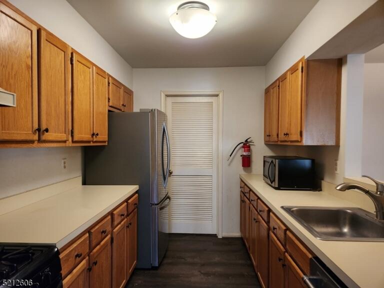 Property listing MLS 4049185 photo 4