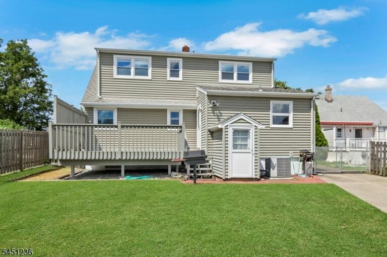 Property listing MLS 4049205 photo 10