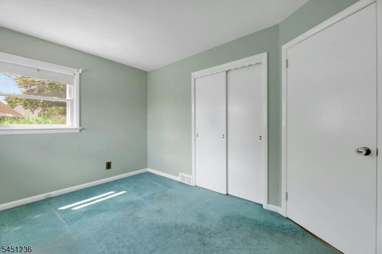 Property listing MLS 4049205 photo 21