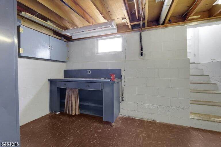 Property listing MLS 4049205 photo 39