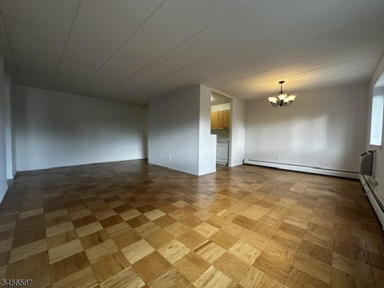 Property listing MLS 4049207 photo 1