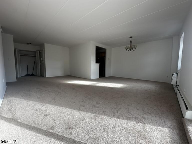 Property listing MLS 4049219 photo 1