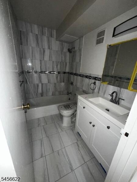 Property listing MLS 4049219 photo 9