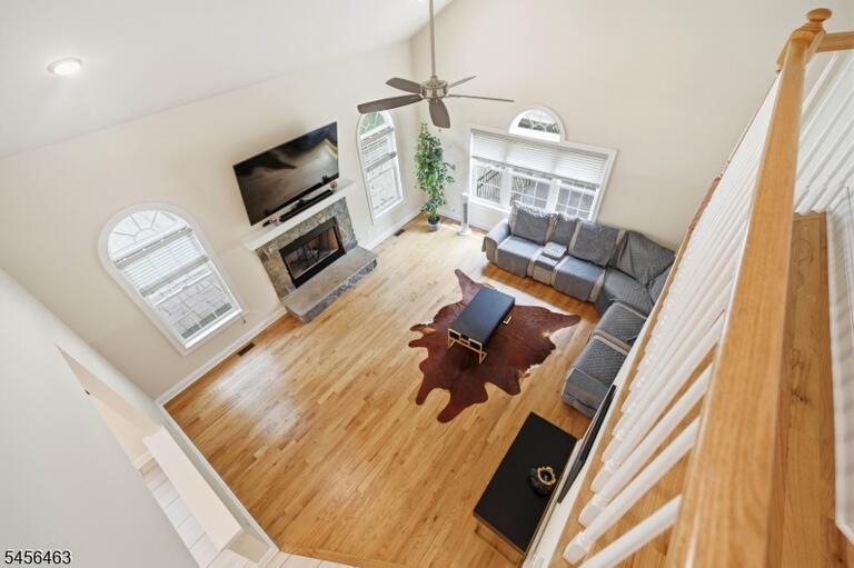 Property listing MLS 4049233 photo 30