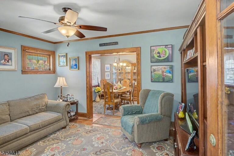 Property listing MLS 4049234 photo 6